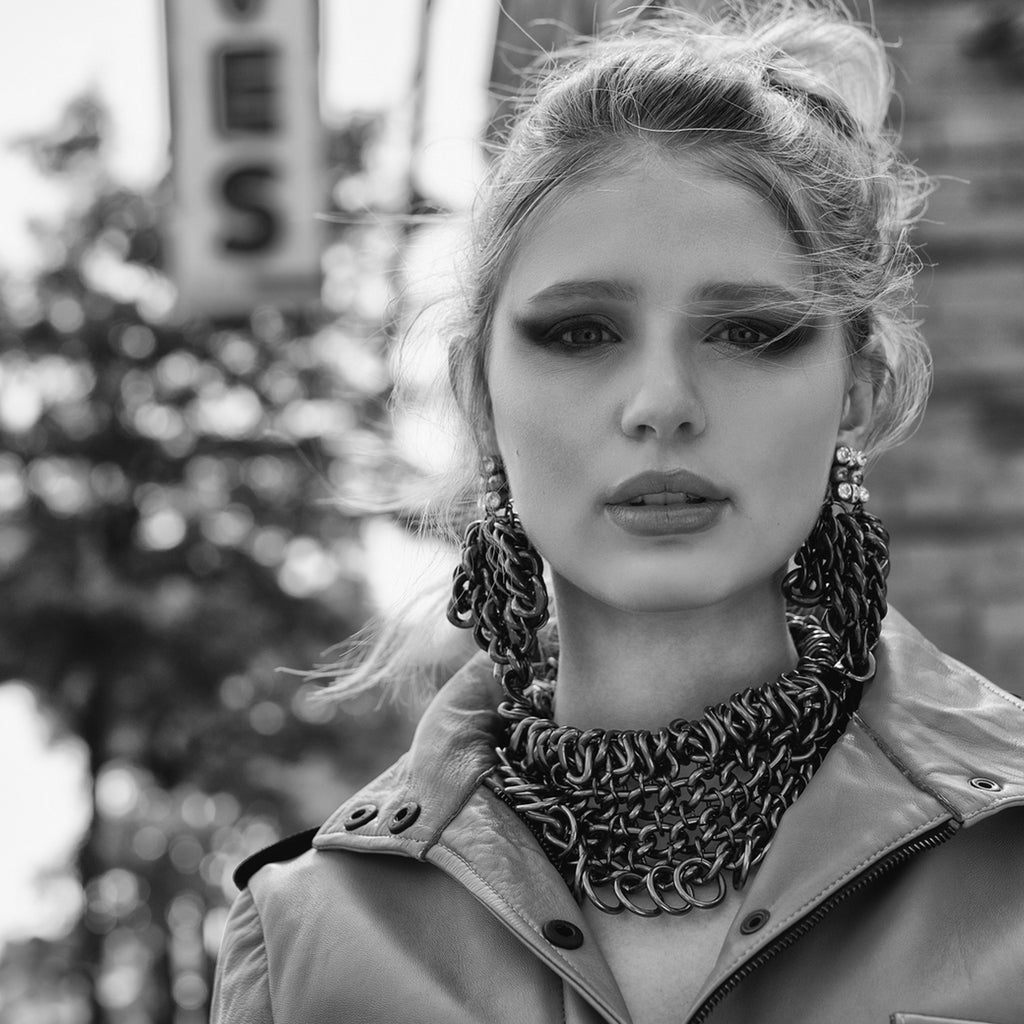 Alexandra Beaton Rocks Karen McFarlane Deigns