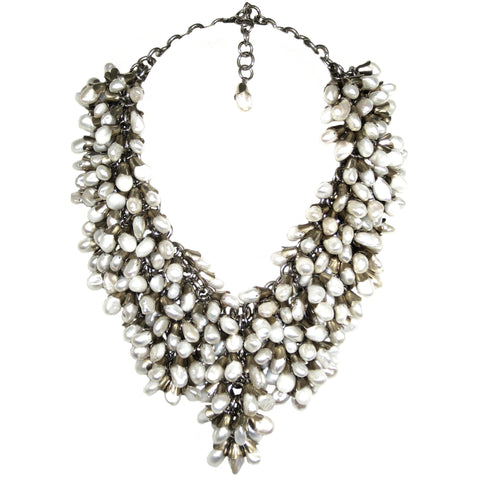 #788n Freash Water Pearl & Silver Tone Chainmail Bib Necklace
